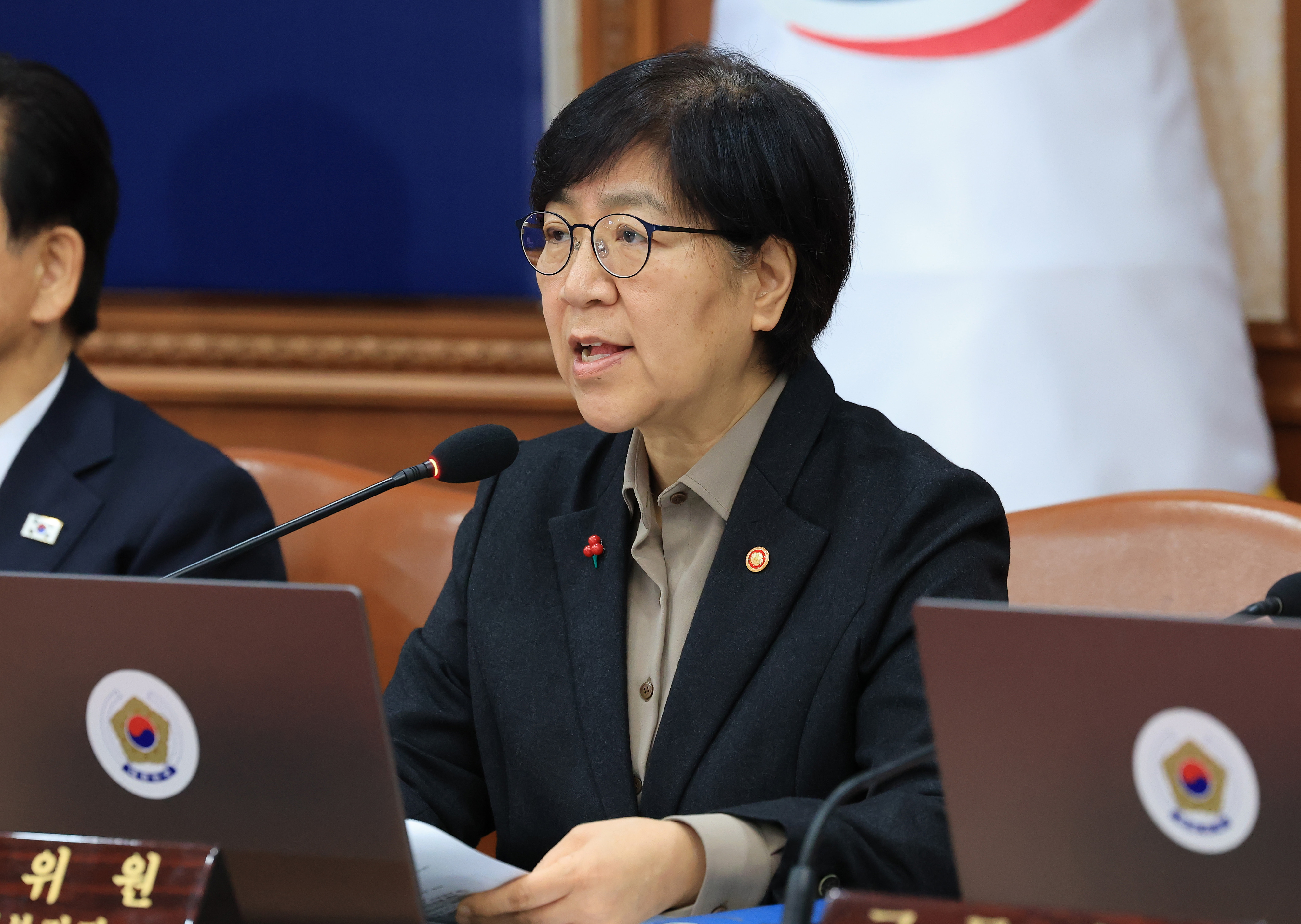 ‘부르는 게 값’ 도수치료 건보 적용… 환자 부담 95%