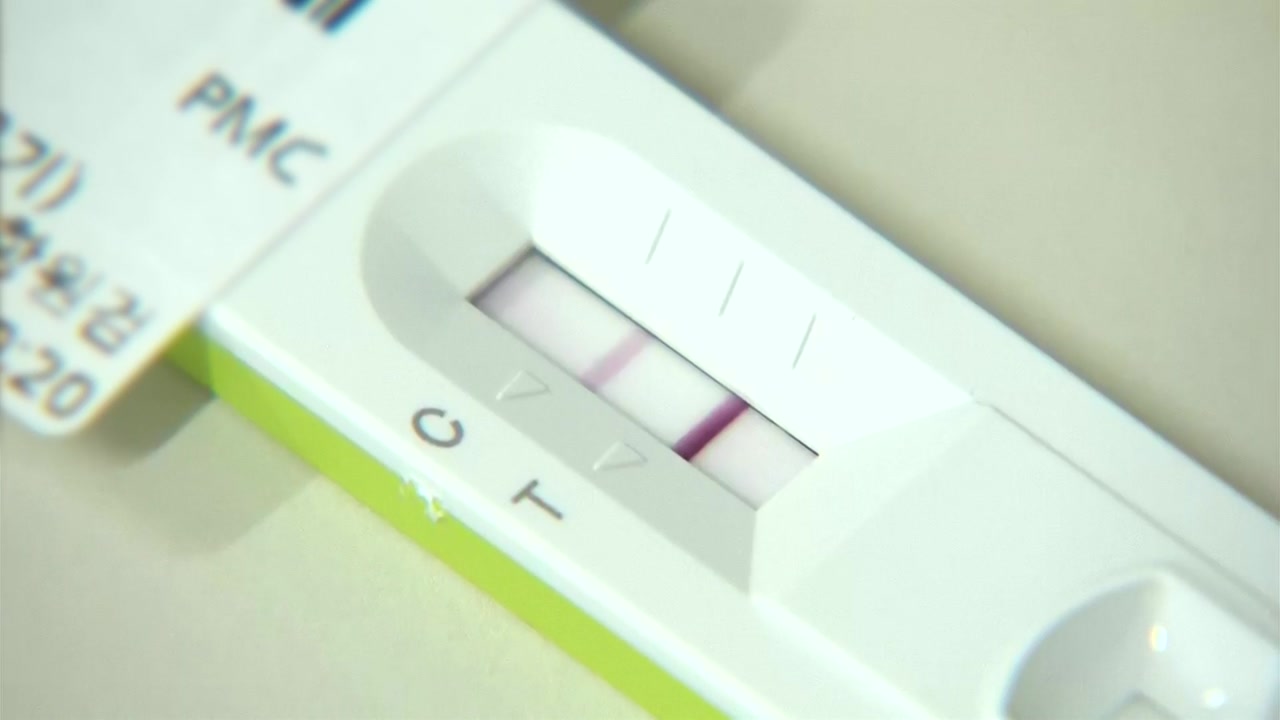 올여름도 코로나19 유행..."앞으로 2주가 고비"