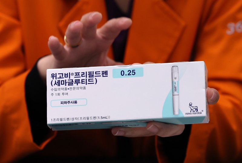 "살쪘어? 위고비 맞으러 가자".. 주사로 살 빼는 시대, 위고비 열풍의 명암 [주말의 디깅]