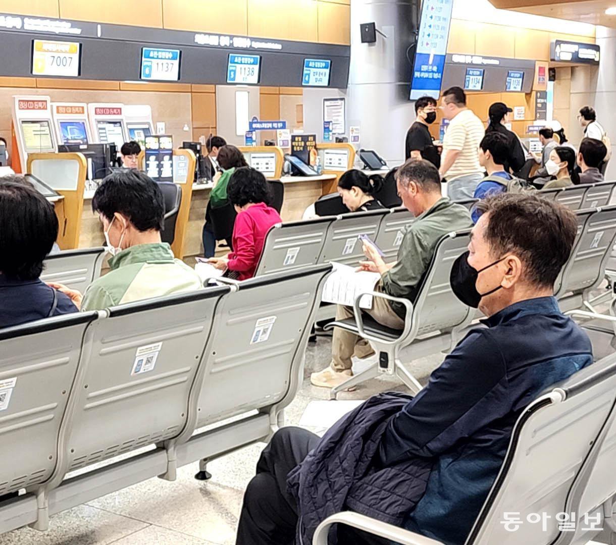 의료 AI 경쟁… 검증 제도 시험대에 올랐다[홍은심 기자와 읽는 메디컬 그라운드]