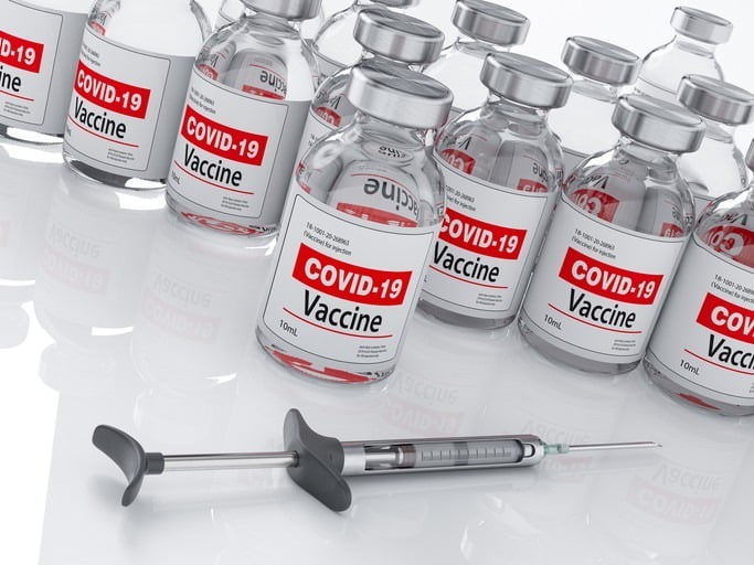 美 FDA, 모더나 신규 코로나 백신 승인…고령자·기저질환자 대상