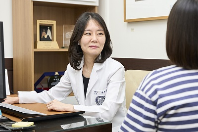 급증하는 파킨슨병, 조기 진단·맞춤 치료로 삶의 질 지킨다 [건강 나침반]