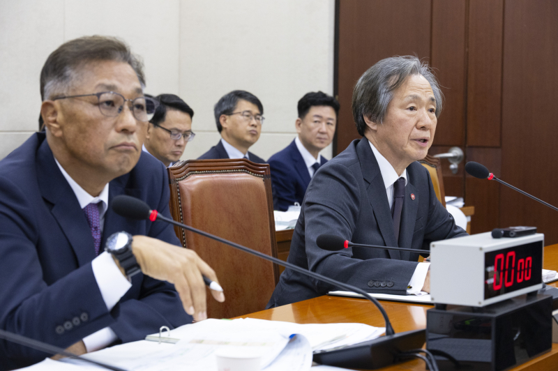 과잉의료에 건강보험 재정 낭비…“실손·건보 연계 심사해야” [2025 국감]
